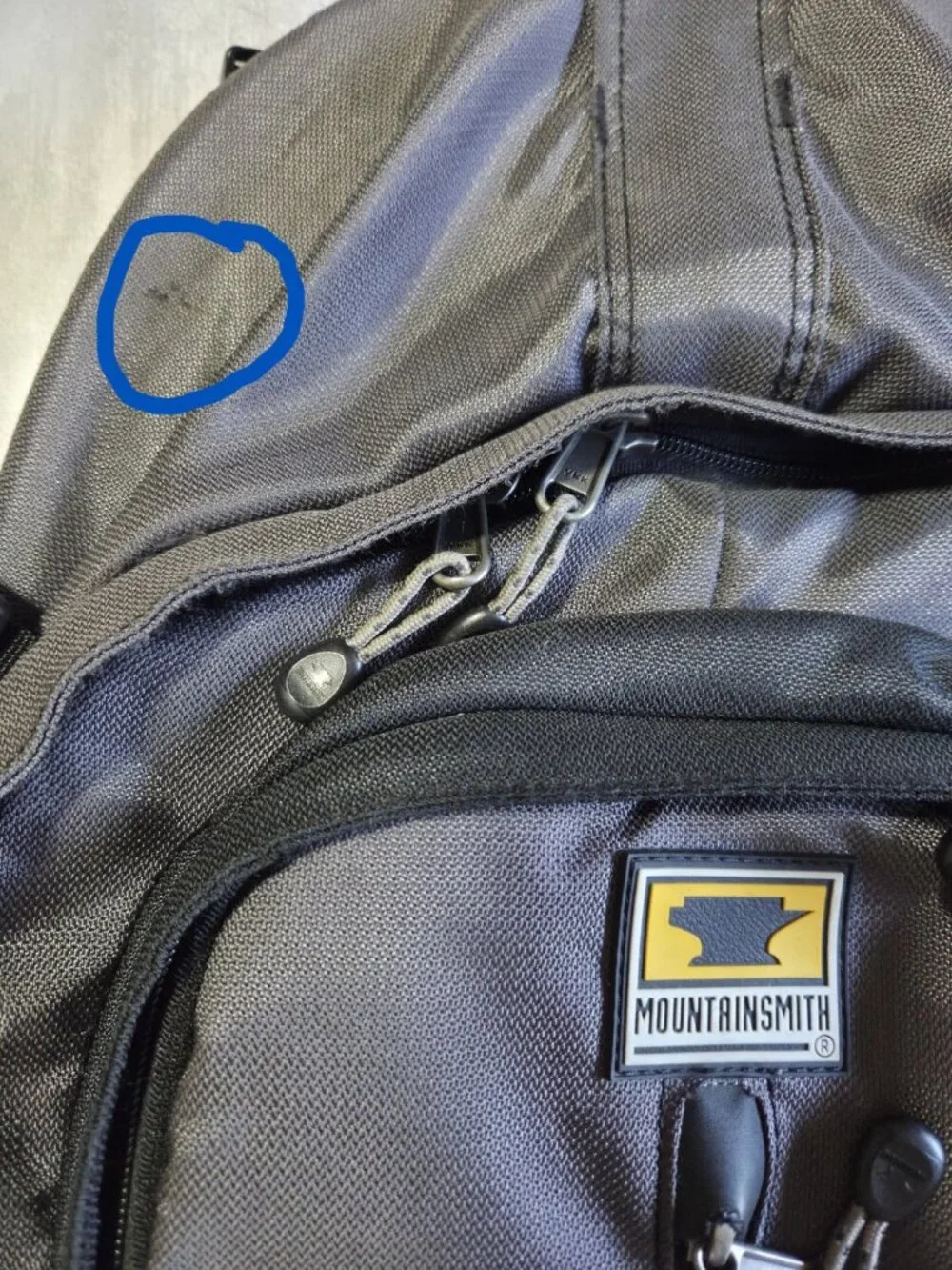 Mountainsmith Technical Trail 2100 Hiking Backpack Black and Gray EUC